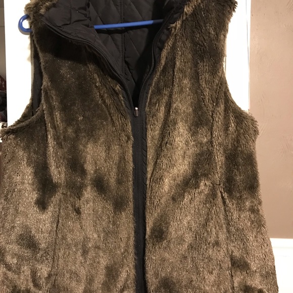 Reversible Vest! - Picture 2 of 2